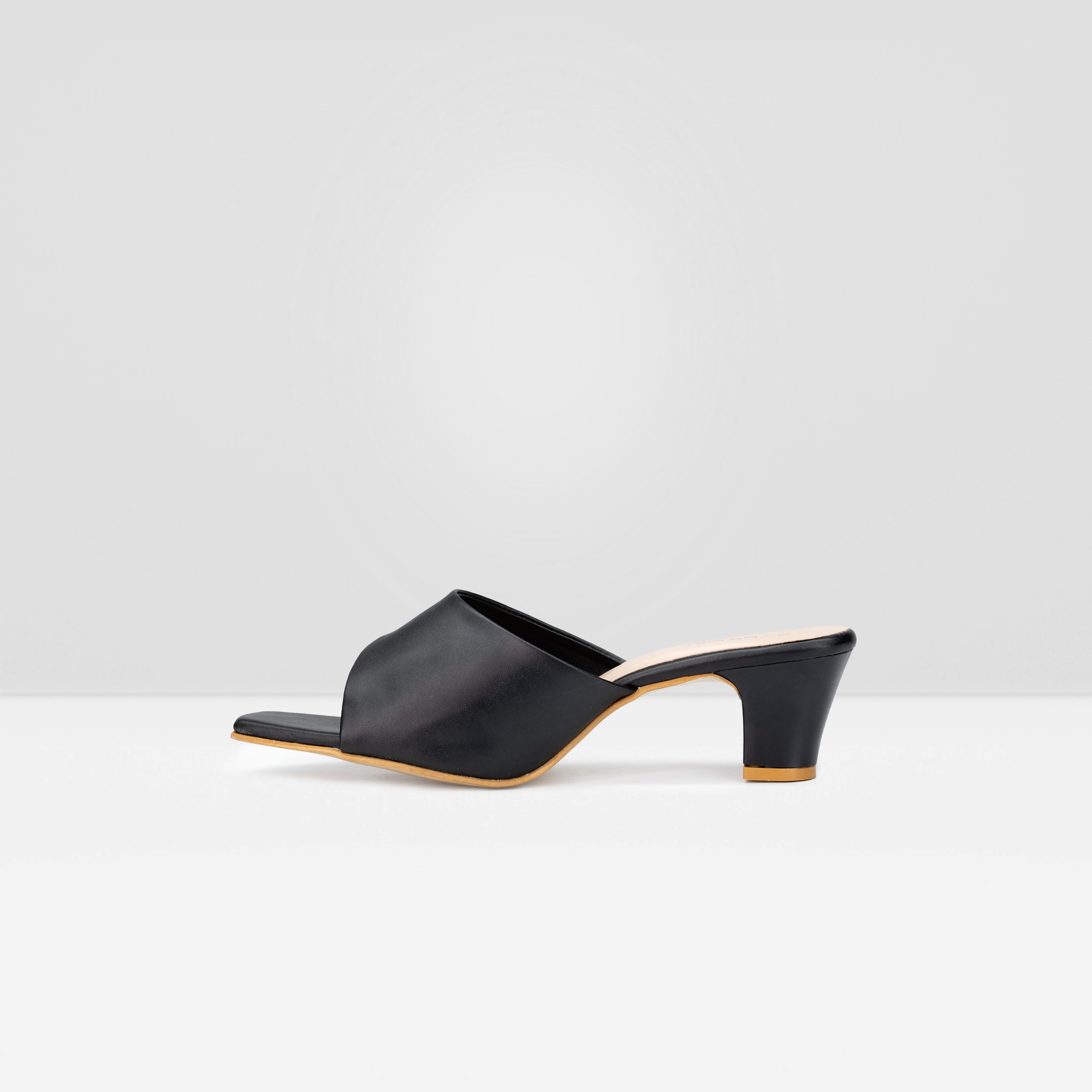 WOMENS BLACK OPEN TOE BLOCK HEELS CHAPPALS/SANDALS