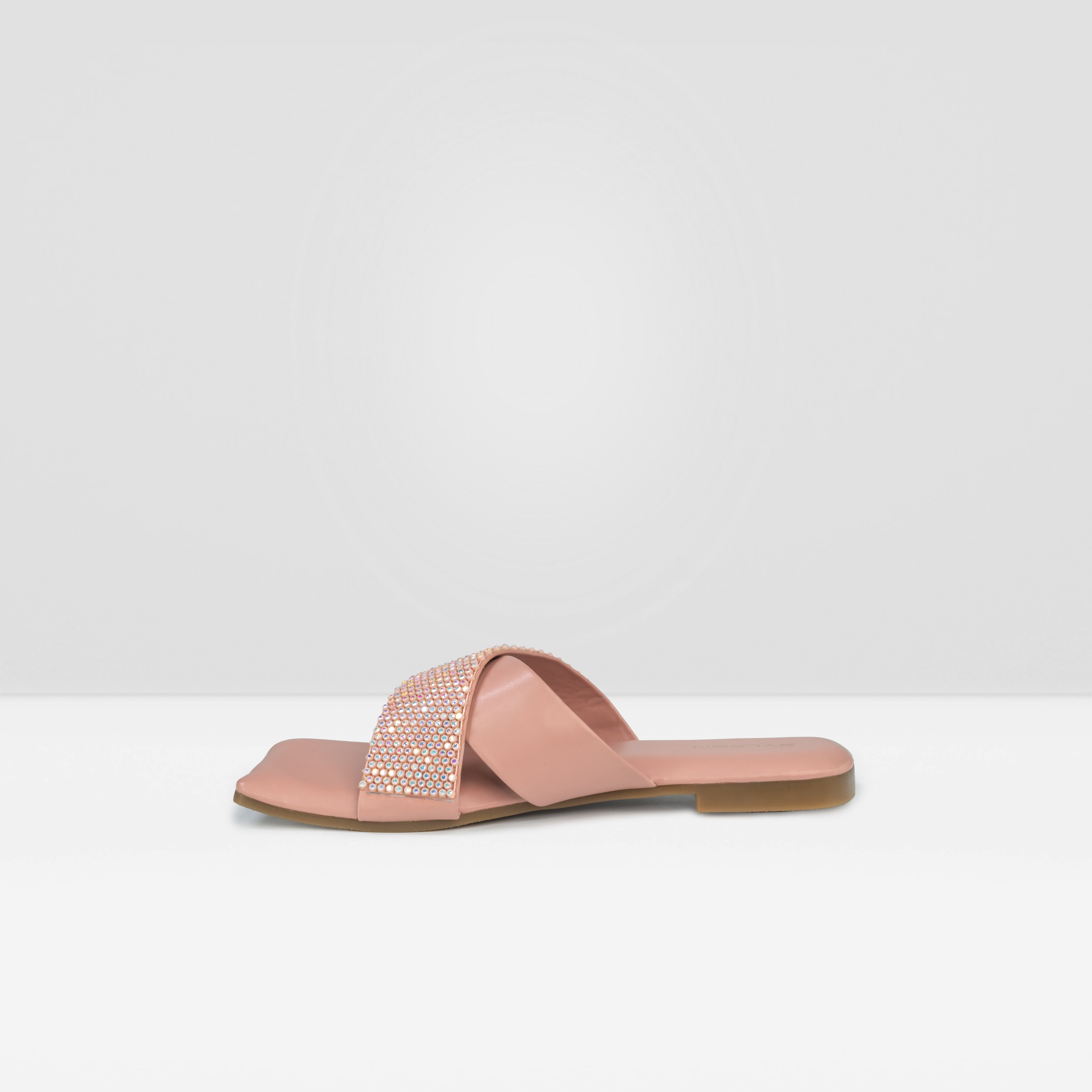 Women's Peach Sleek and Simple Casual Sandals